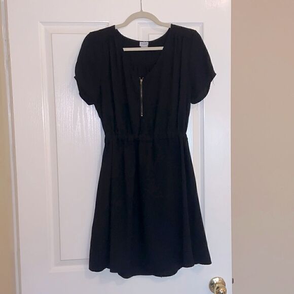 Charming Charlie Dresses & Skirts - Black dress with zipper detail